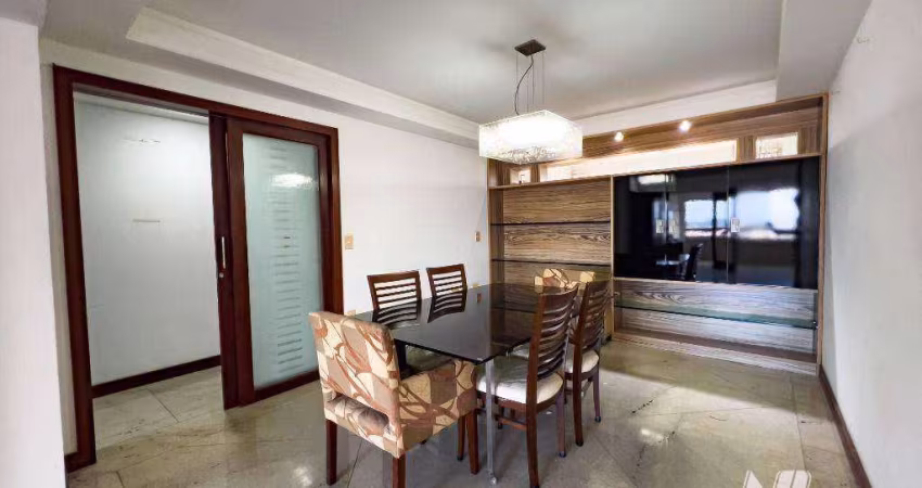Apartamento com 227m² - 3suites - 4Vagas - em Candelária - Vizinho ao Natal Shopping