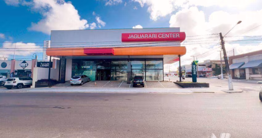 Lojas no Jaguarari Center