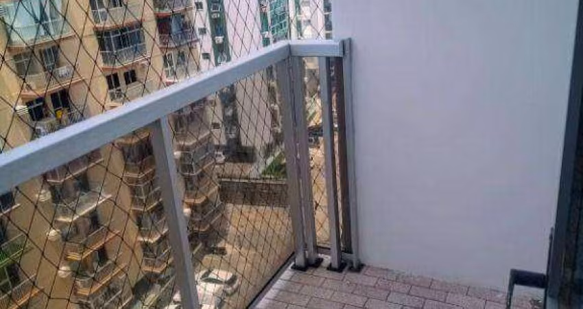 Apartamento com 2 dormitórios à venda, 60 m² por R$ 240.000,00 - Petrópolis - Natal/RN