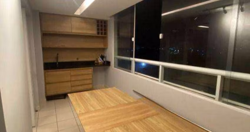 Apartamento com 114m² - 4Dorm - semi mobiliado - 2 vagas