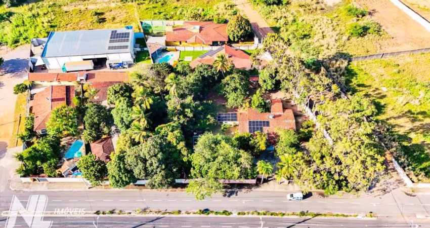 Para morar ou investir: imóvel com área total de 2.500m² em frente ao di maria p
