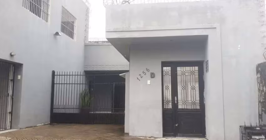 Casa com 2 dormitórios para alugar, 60 m² por r$ 1.100,00/mês - barro vermelho -