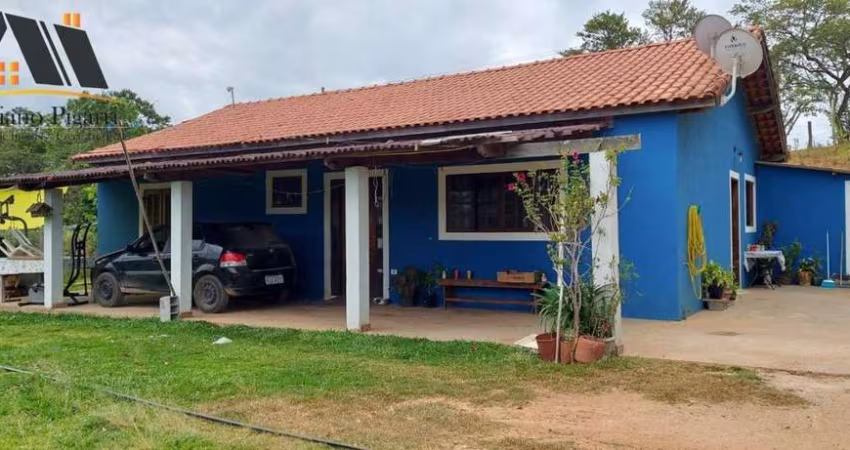 Chácara para Venda em Pinhalzinho, centro, 3 dormitórios, 2 suítes, 3 banheiros