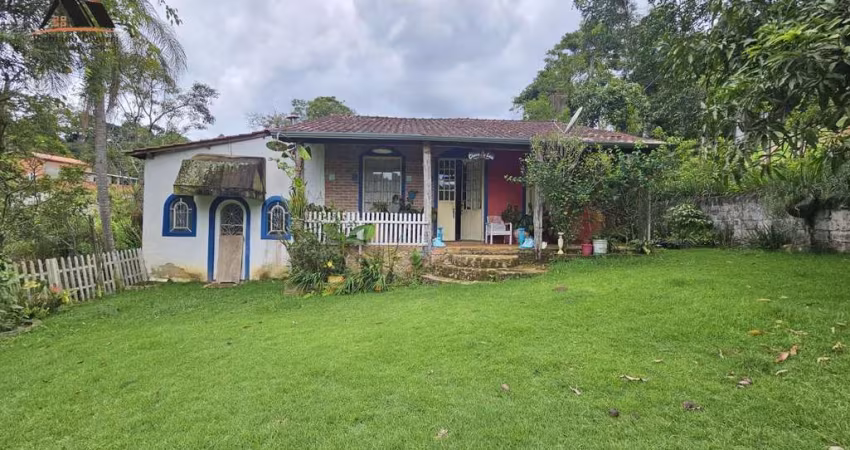 Chácara para Venda em Pedra Bela, zona rural, 2 dormitórios, 2 banheiros
