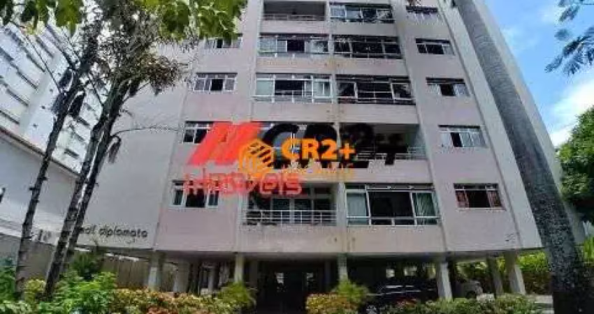 Apartamento à Venda com 3 quartos,136m² no Espinheiro.