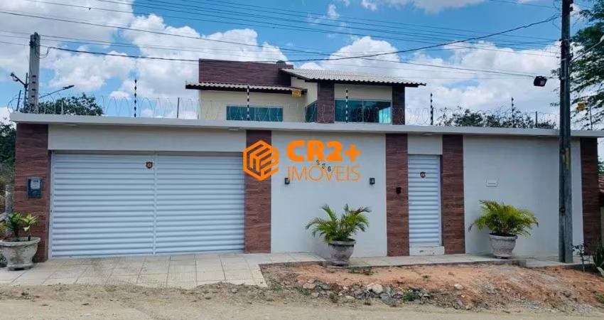 Vendo casa 05 quartos, 02 suítes, 10 vagas para carros 245m2 em Gravata.