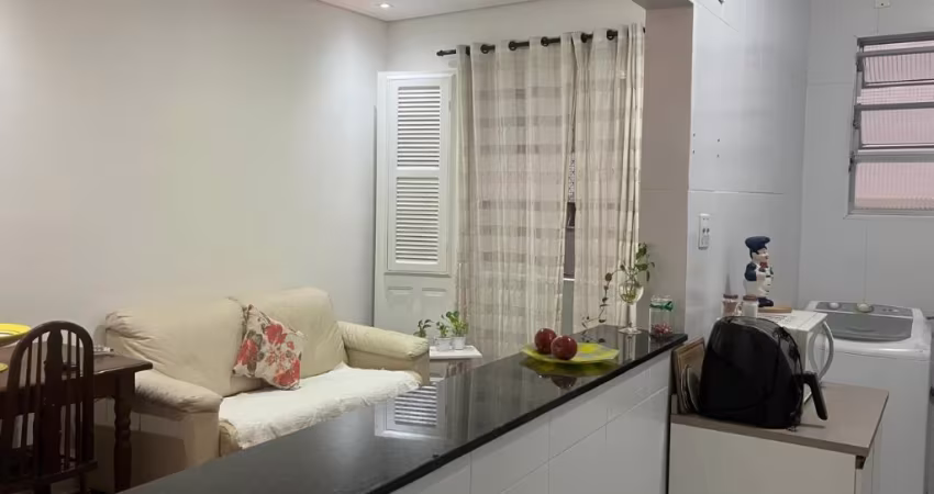 Apartamento 2 dormitórios - Boqueirão -Santos
