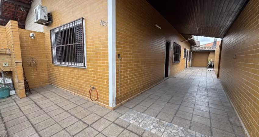 Casa independente na Vila Tupi