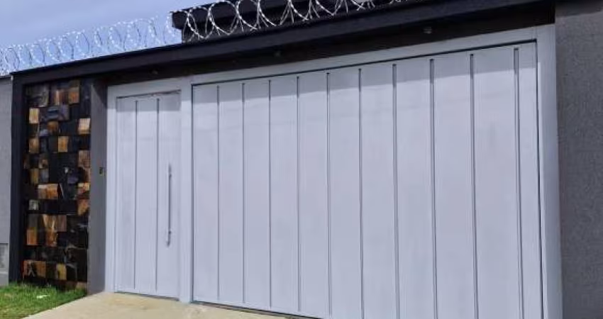 Casa em lote só, 3 suíte Jd Helvecia a venda codigo: 113015