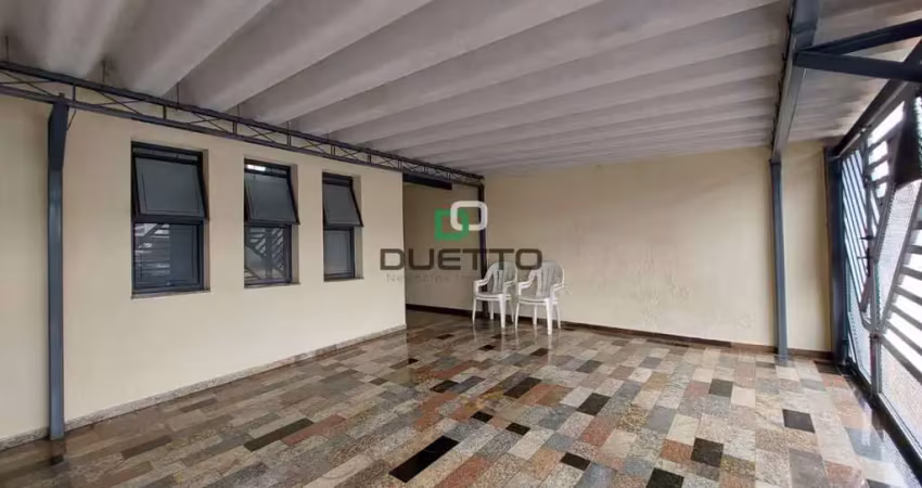 Casa com 4 quartos à venda na Vila Mathiesen, Americana 