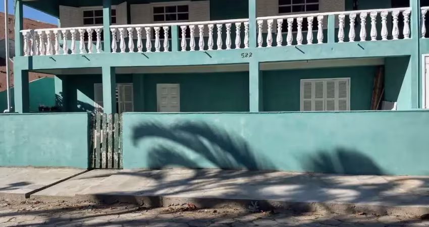 Sobrado para Venda em Pontal do Paraná, Balneário de Guarapari, 6 dormitórios, 1 suíte, 4 banheiros, 2 vagas