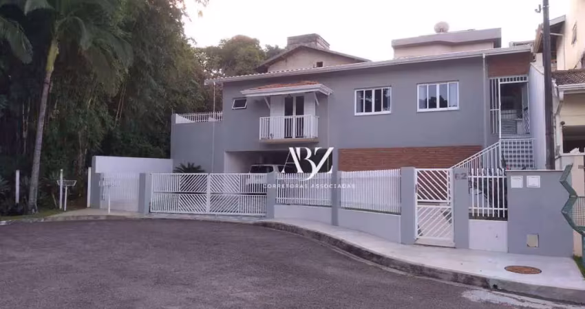 Maravilhosa Casa Mobiliada com 3 dormitórios à venda, 260 m² por R$ 1.580.000 - Residencial Joana - Vinhedo/SP
