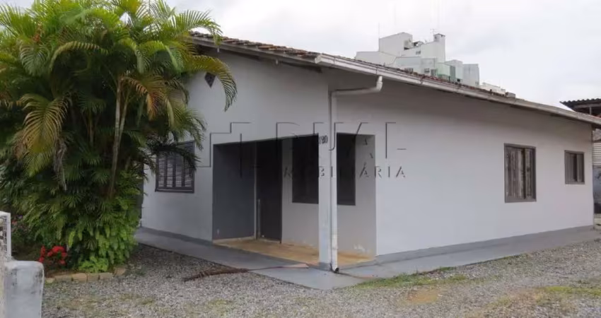 Casa à venda, 2 quartos, centro - jaraguá do sul/sc
