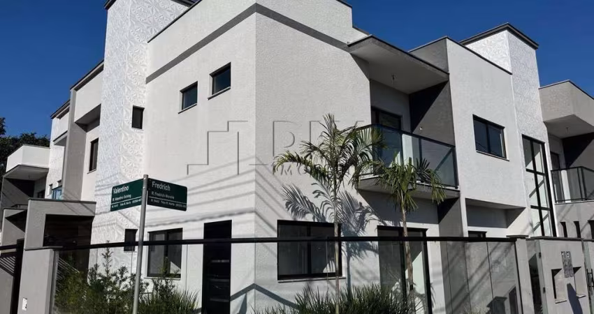 Geminado Sobrado com 125,63m² à venda no bairro Três Rios do Norte em Jaraguá do Sul.