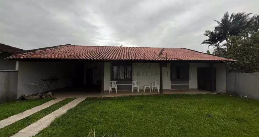 Casa à venda com 3 dormitórios no bairro são luís em jaraguá do sul