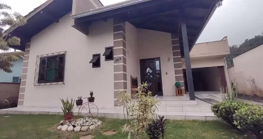 Casa à venda, 6 quartos, Barra do Rio Molha - Jaraguá do Sul/SC