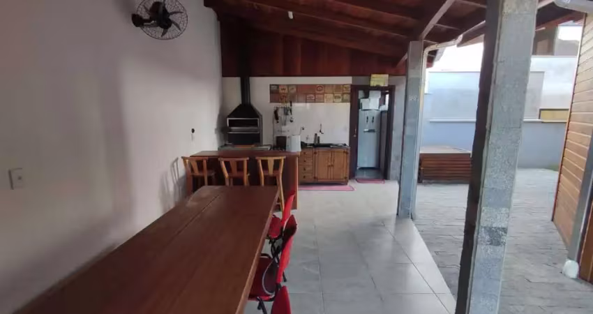 Casa à venda, 2 quartos, 1 suíte, 2 vagas, Jaraguá Esquerdo - Jaraguá do Sul/SC