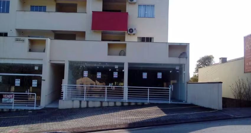 Sala Comercial à venda, 1 vaga, Barra do Rio Cerro - Jaraguá do Sul/SC