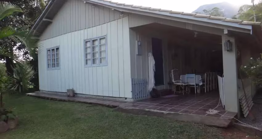Chácara / Sítio à venda, 3 quartos, 2 vagas, Nereu Ramos - Jaraguá do Sul/SC