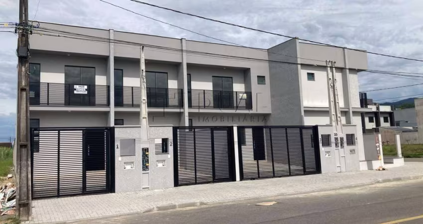 Geminado à venda, 2 quartos, 1 suíte, 2 vagas, Três Rios do Norte - Jaraguá do Sul/SC