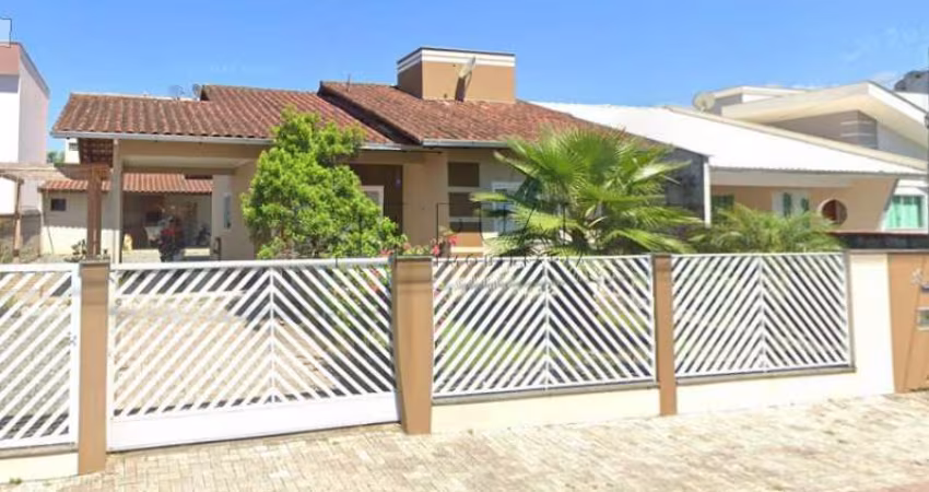 Casa com 3 dormitórios no bairro Três Rios do Sul em Jaraguá Do Sul