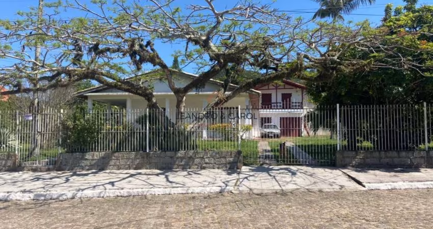 CASA PRÓXIMO DA PRAIA