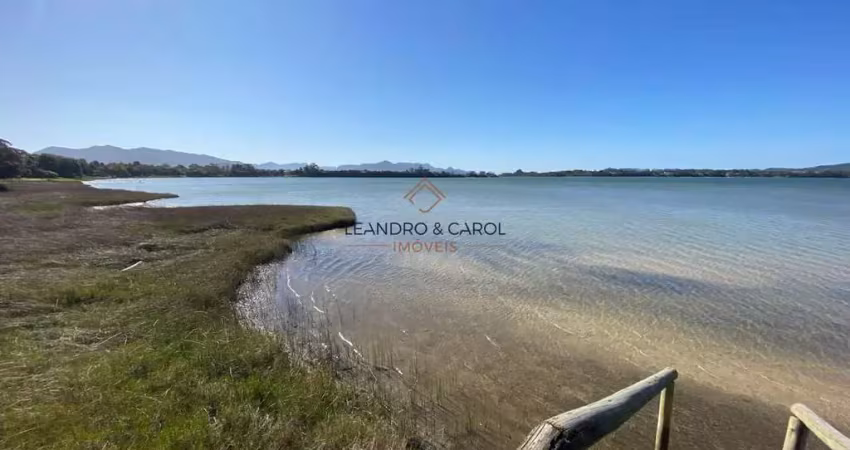 CASA NA LAGOA