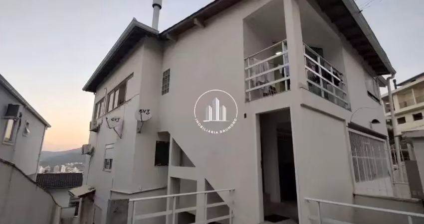 Apartamento com 5 quartos à venda na Servidão Maria Rosa Martins, 186, Trindade, Florianópolis