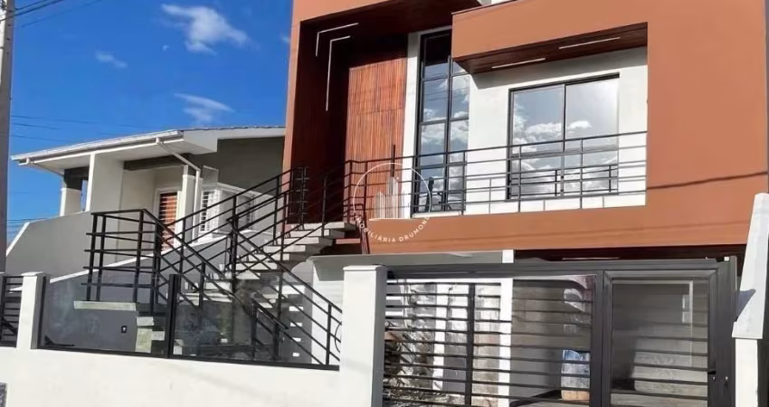 Casa 3 Quartos com Piscina - Nova Palhoça