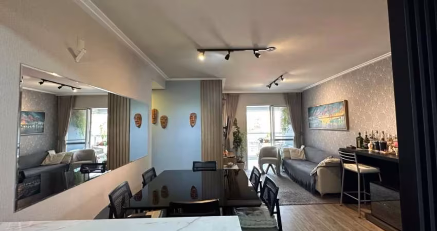 Apartamento 3 Quartos com 1 Suíte e 79m² - Praia Comprida