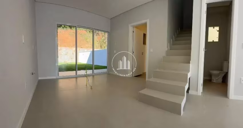 Casa com 3 quartos à venda na Rua Idivaldo Horácio da Silveira, 554, Ipiranga, São José