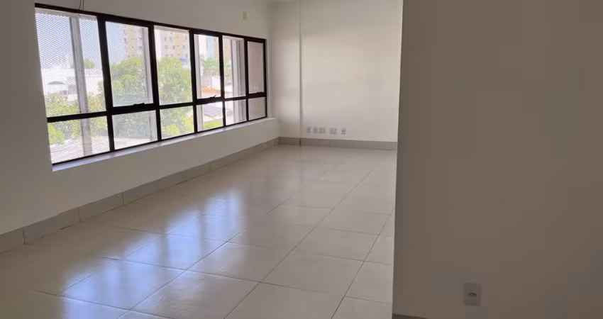 Ótima sala comercial para venda- Master Center-Centro Sul-Cuiabá-MT
