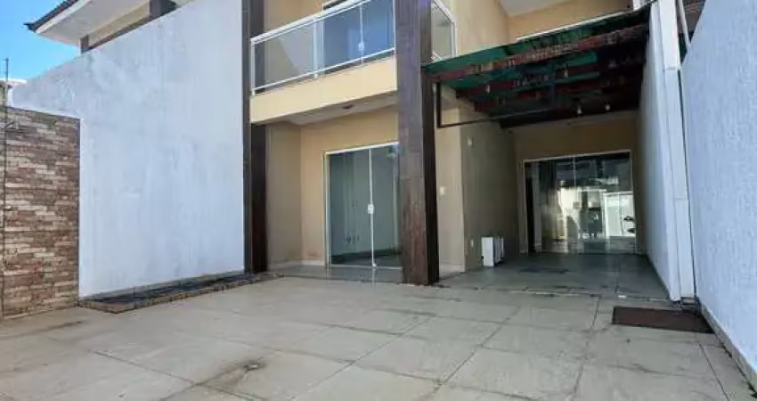Excelente casa independente e  moderna, novo portinho !!!