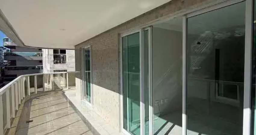 Apartamento com 3 quartos para alugar no Braga, Cabo Frio 