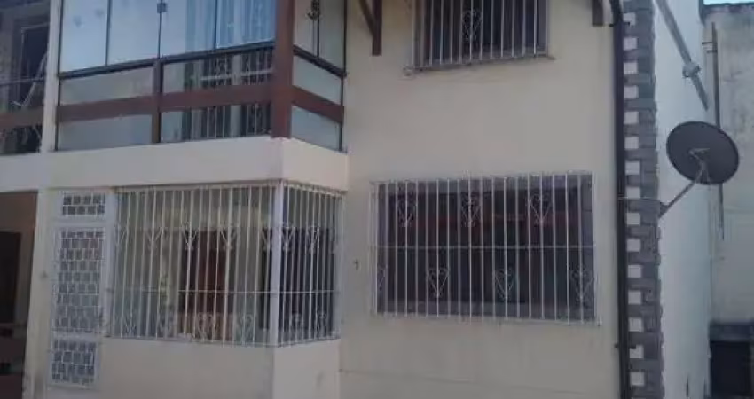 Casa duplex 2 quartos em condomínio no jardim caiçara em cabo frio