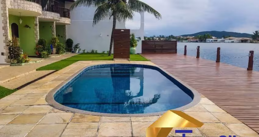 Excelente oportunidade, casa duplex  em condomínio na ogiva!!