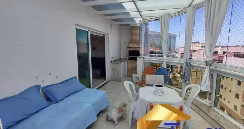 Linda cobertura duplex no Centro de Cabo Frio
