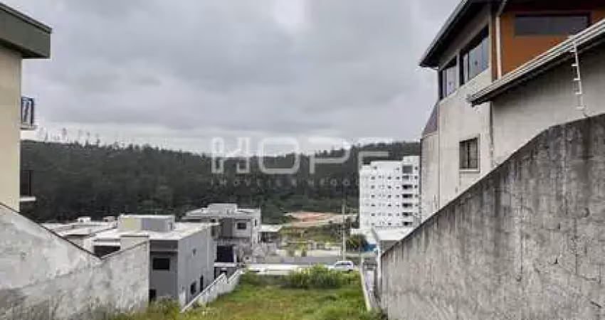 Terreno à venda na Rua das Caliandras, Portal dos Ipês, Cajamar