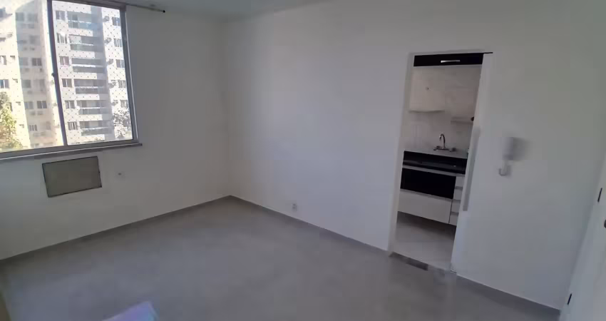 Apartamento com 1 quarto para alugar na Avenida Geremário Dantas, 657, Pechincha, Rio de Janeiro