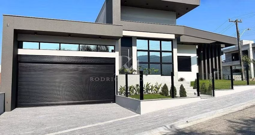 Casa 3 Suítes, Piscina e Churrasqueira - Pedra Branca, Palhoça/SC