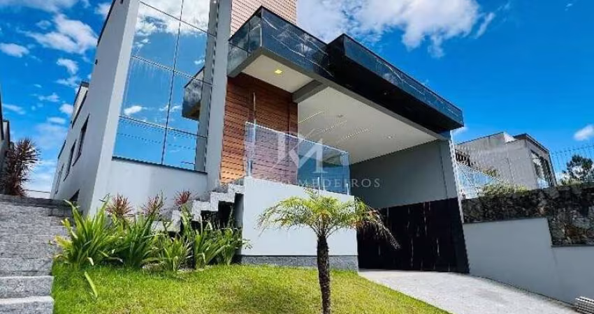 Casa 3 Suítes, Piscina - Pedra Branca - Palhoça-SC