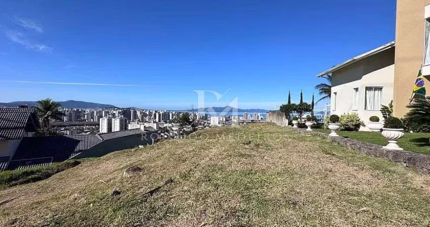 Terreno 600 m², São José - SC