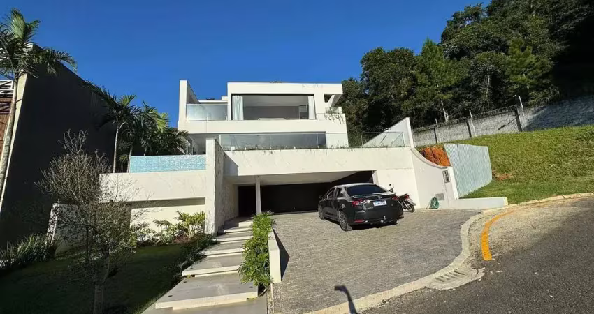 Casa 5 Suítes com Vista Para o Mar - Balneário Camboriú-BC
