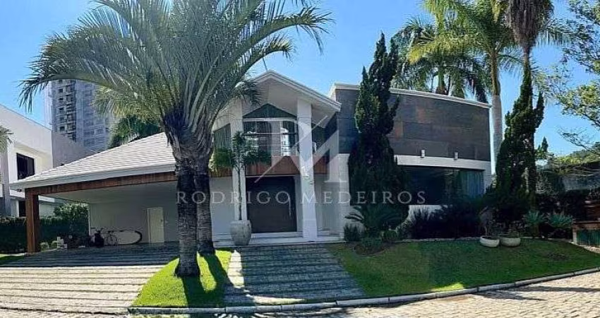 Casa 600 m², 4 Suítes, Mobiliado - Itajaí/SC
