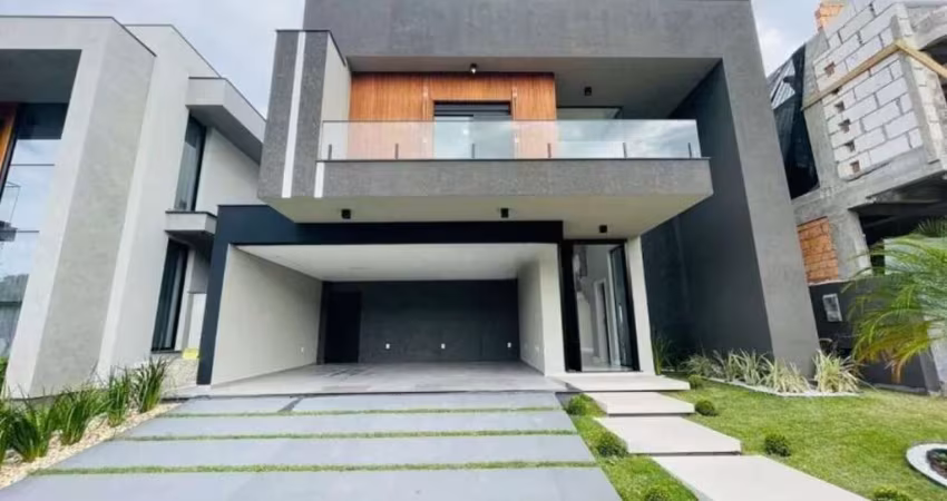 Casa 3 Suítes no bairro Pedra Branca em Palhoça/SC