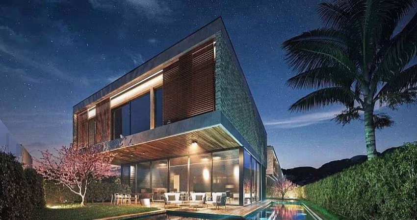 Casa 4 Suites á 120 m do Mar - Balneário Camboriú/SC