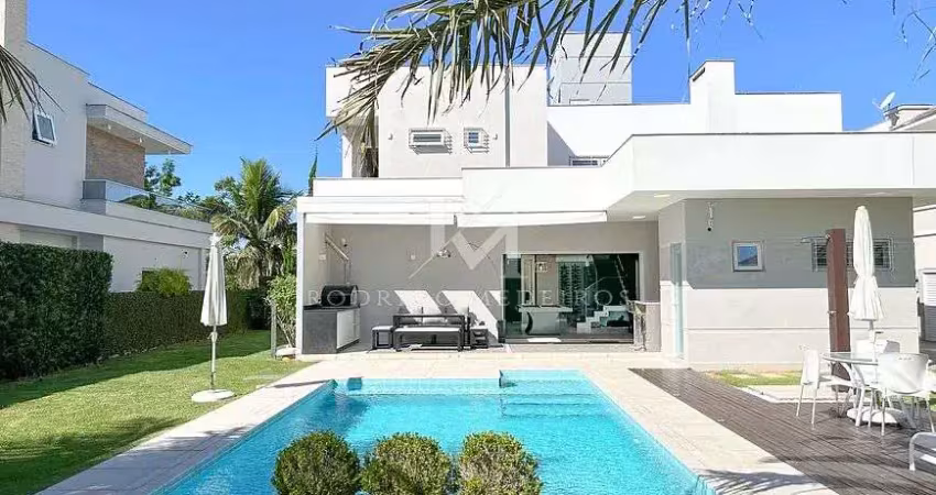 Casa 3 dormitórios (2 suítes), piscina - jurerê internacional - florianópolis/sc