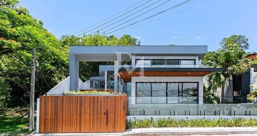 Casa 4 Dormitórios (5 Suítes) - Cacupé, Florianópolis/SC