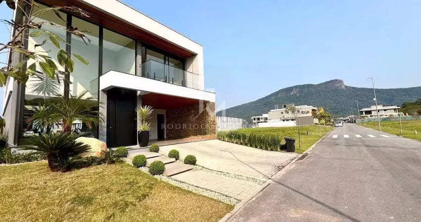Casa 4 Suites - Pedra Branca, Palhoça - SC