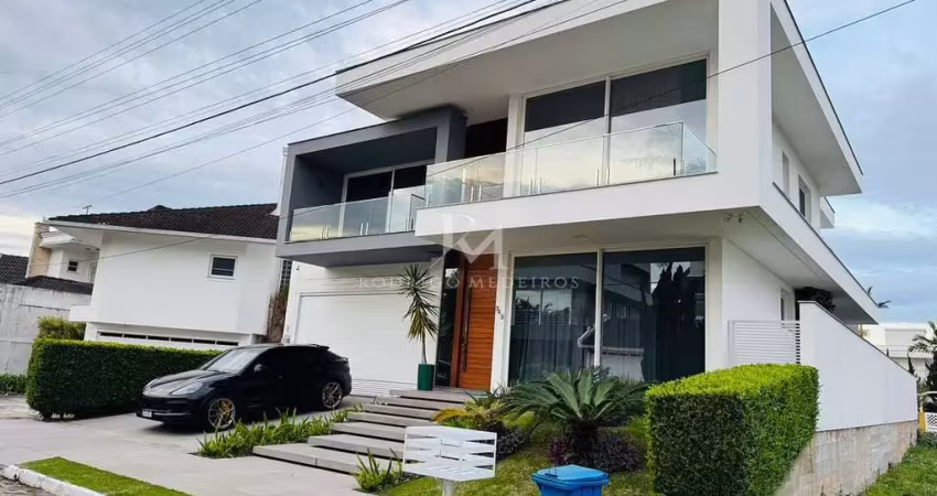 Casa à venda com 4 suítes em jurerê internacional, florianópolis